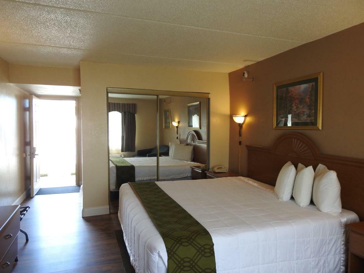 Relax Inn 롬 외부 사진